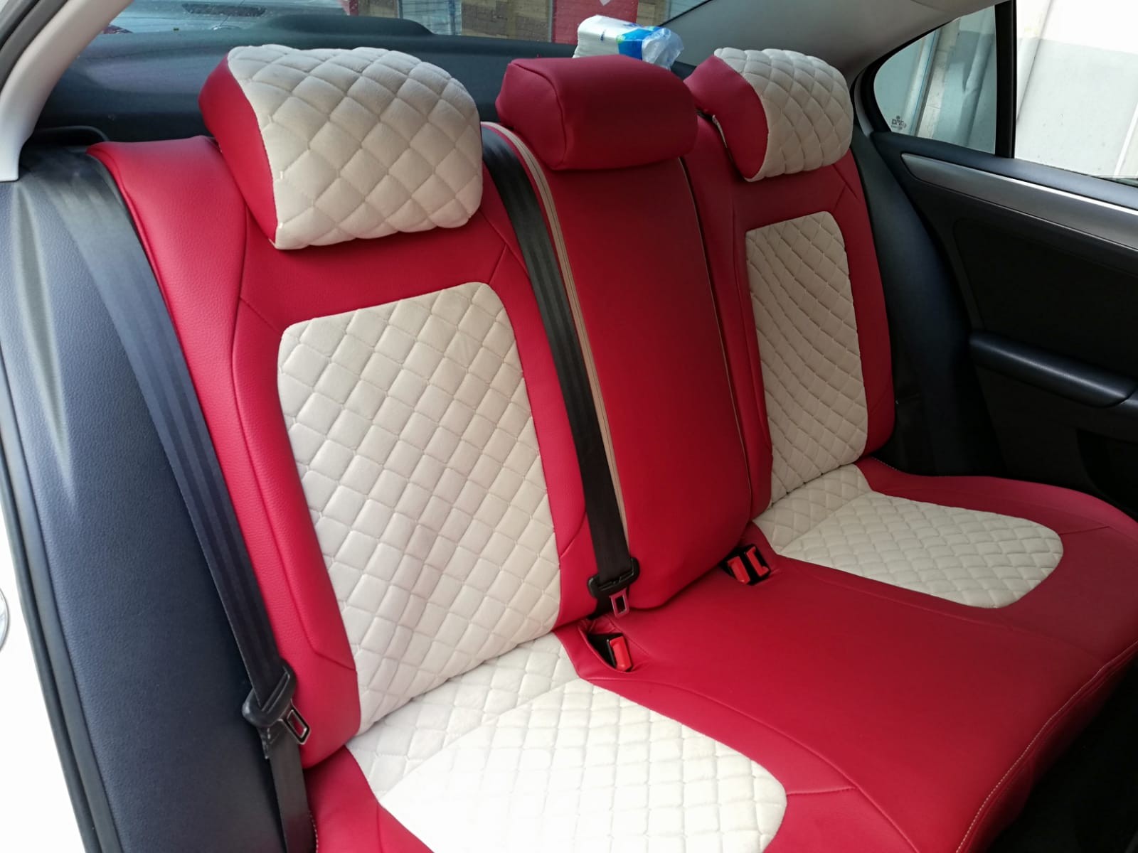 Volkswagen Jetta Koltuk Kilifi Tay Tuyu Nakisli Deri Urun Detay K Design Oto Koltuk Kilifi