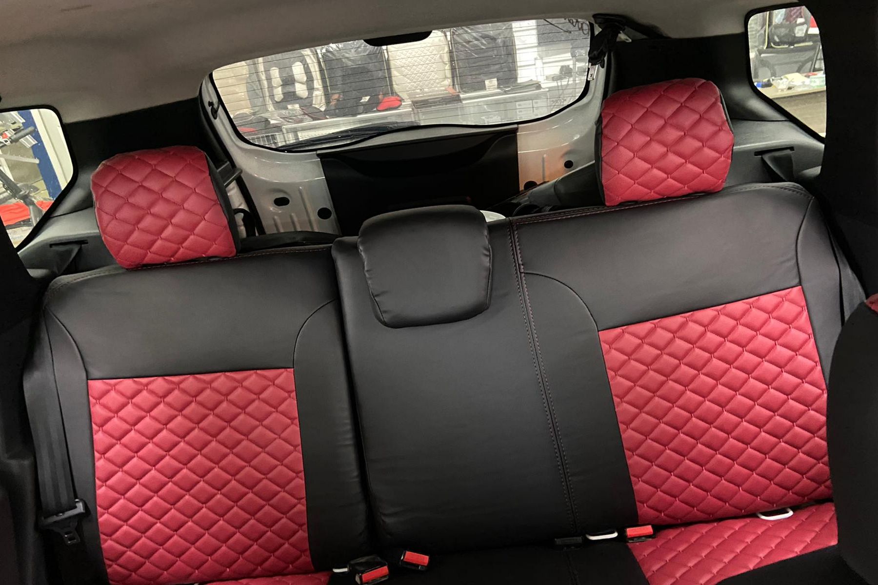 Dacia Duster Koltuk Kilifi Nakisli Deri Urun Detay K Design Oto Koltuk Kilifi